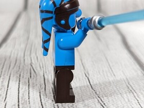 Authentic Lego Star Wars Aayla Secura 75182 Minifigure Clone Wars sw0833