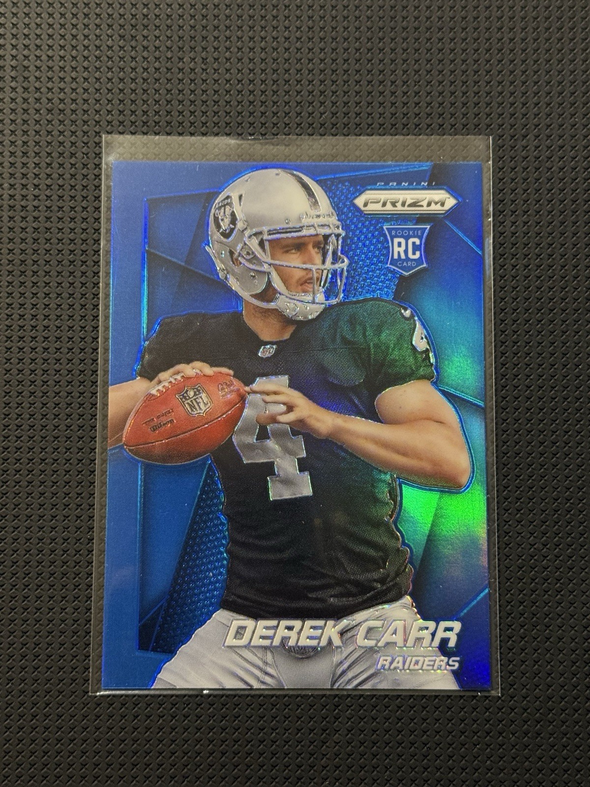 2014 Panini Prizm Derek Carr #257 Blue Prizm SP (RC)