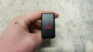 Warnblinkschalter Schalter Warnblinkanlage Mazda BK 3 1.6 CD Sport DPF