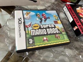 Console DS Super Mario Bros NES 20th Anniversary Nintendo Sweden &eacute;dition limit&eacute;e