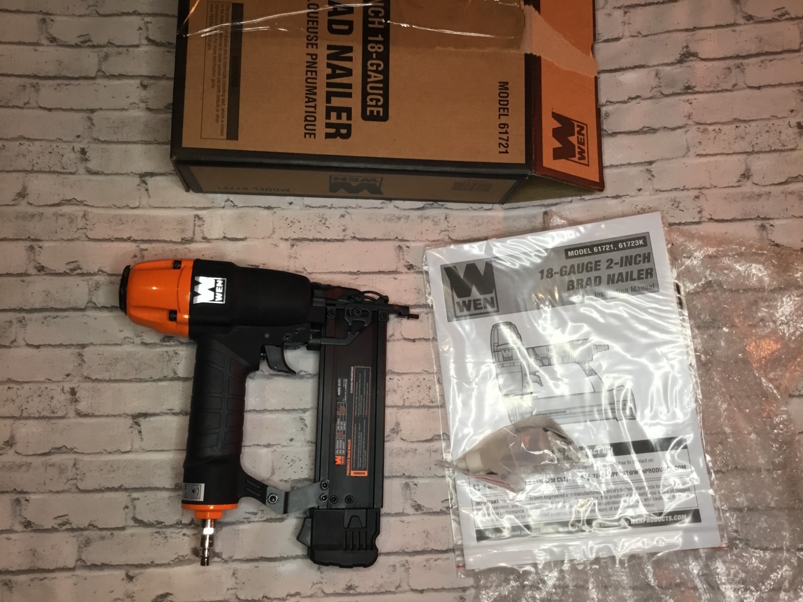 WEN 61721 18-Gauge 3/8-Inch to 2-Inch Pneumatic Brad Nailer new open box