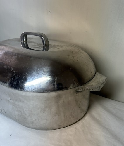 Vintage Royalty Nasco Roaster, Roasting Pan Dutch Oven Aluminum Heavy Duty Korea - Picture 3 of 10