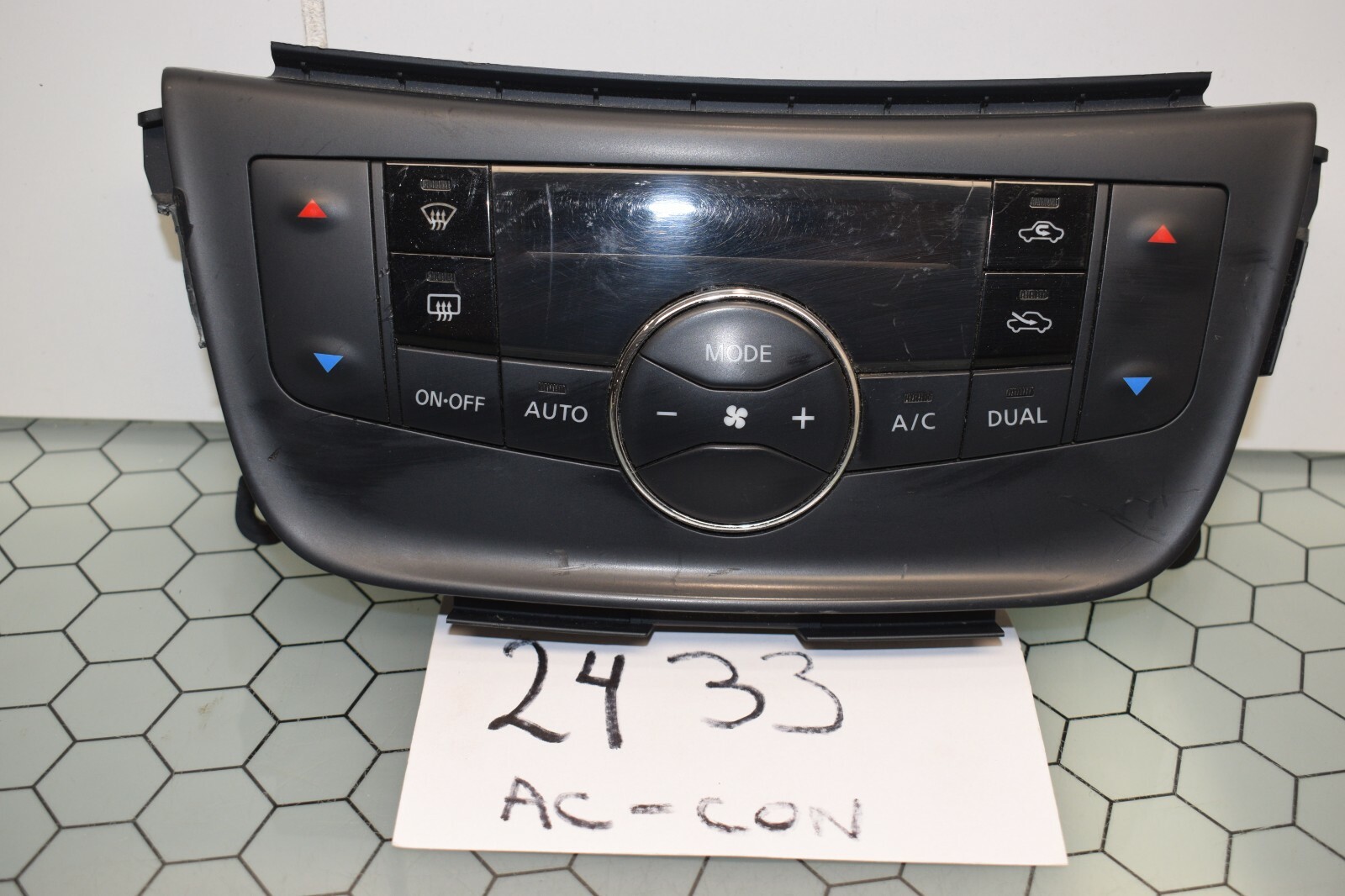 15 16 17 18 19 Nissan Sentra AC and Heater Control Used Stock #2433-AC 