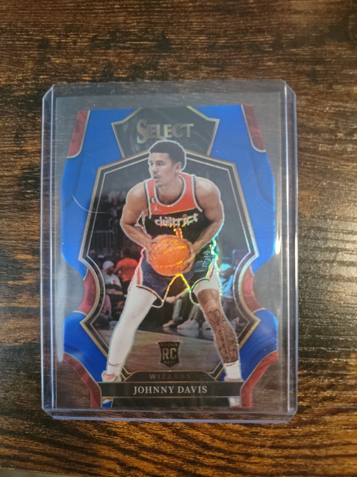 2022 Panini Select Premier Level Blue Prizm Die-Cut 177/249 Johnny Davis Rookie