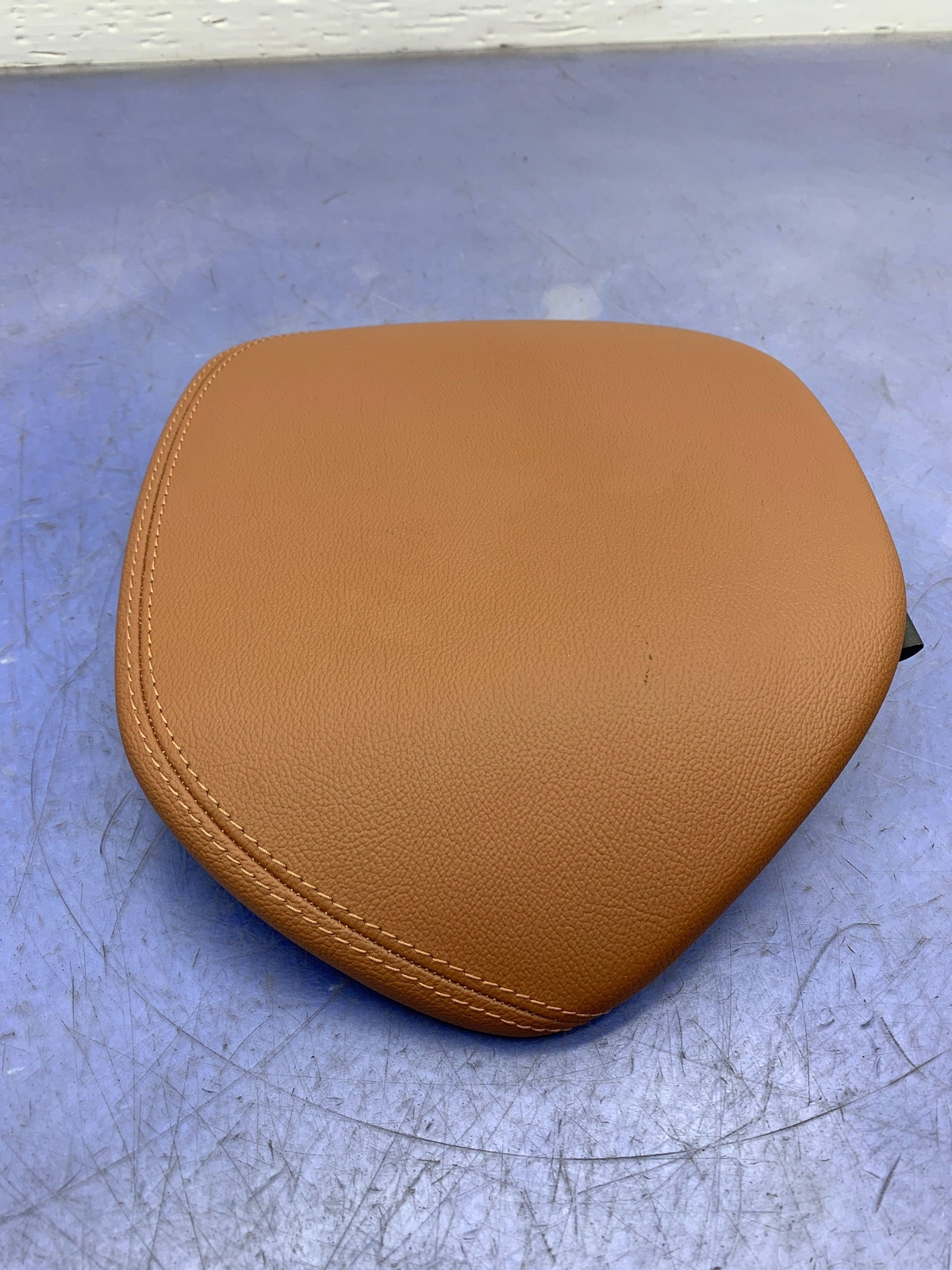 2017-2020 MASERATI LEVANTE M161 OEM SPEEDOMETER TRIM PANEL - TAN 670043348