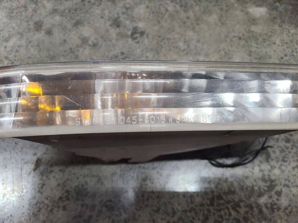 92-94 Acura Vigor passageiro dianteiro direito luz de seta lâmpada parachoque 045-4016 - Imagem 2 de 3