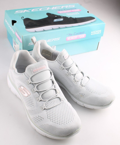 Crampons De Softball Moulée Fresh Foam Velo V3 De New Balance Pour Femmes - Noir (OR) | La Source du Sport | La Source du sport
