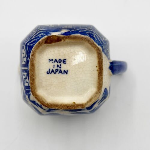 Pre-war Japanese Vintage Blue Willow Creamer Pitcher, Transferware - Picture 9 of 9