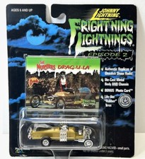 Johnny Lightning Fright'ning Lightnings The MUNSTERS DRAGULA Diecast Car