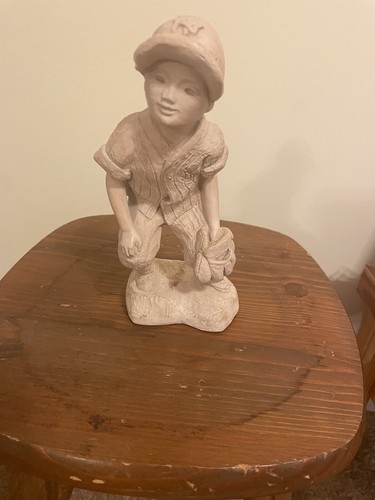 Vintage Austin Prod Sculpture Baseball Player in New York Yankees Hat - Picture 4 of 4