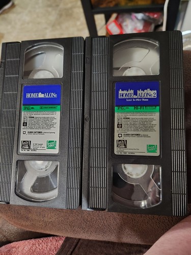 Home Alone And Home Alone 2 Vhs Tape Bundle - Picture 9 of 9