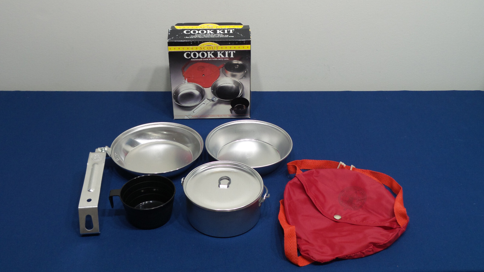 Vintage Boy Scouts of America ‘Official Scout Cook Kit, circa mid 1990