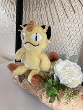 17 ⚜️ Peluche Doudou Pokémon Miaouss Hauteur 20 Cm Assis