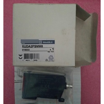 1PC New Schneider XUDA2PSMM8 optical fiber amplifier Free shipping