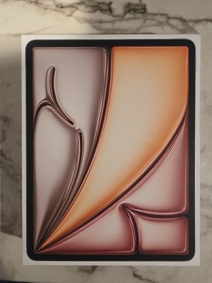 Apple iPad Air 13 in (M4) Wi Fi Tablet 256GB Starlight 8GB iPadOS