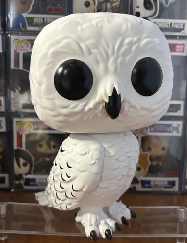 Funko Pop! Vinyl Jumbo 10 in: Harry Potter Hedwig #70 (10 inch) Loose