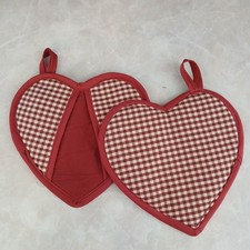 Set Of Two Heart Shaped Pot Holders With Fing...
