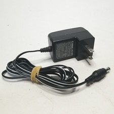 Canon AC-380 power AC ADAPTER input-AC 10-240V 50/60Hz .2A output-DC 6.3V used