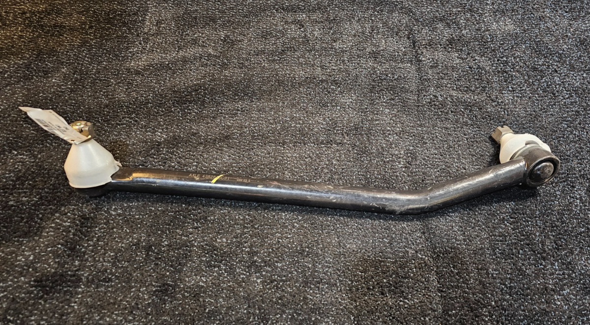 International 4382645C91 Link Steering Drag Axle 29.54