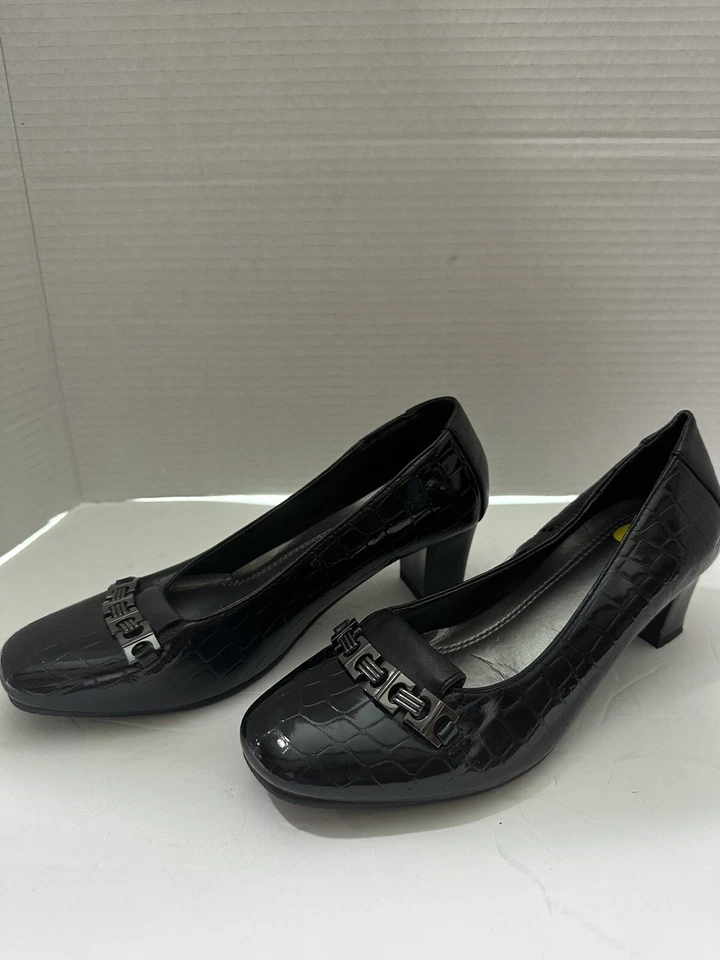 Mocasín Pierre Dumas negro vintage imitación piel de cocodrilo tacones para mujer talla 6,5 Foto 2 de 4