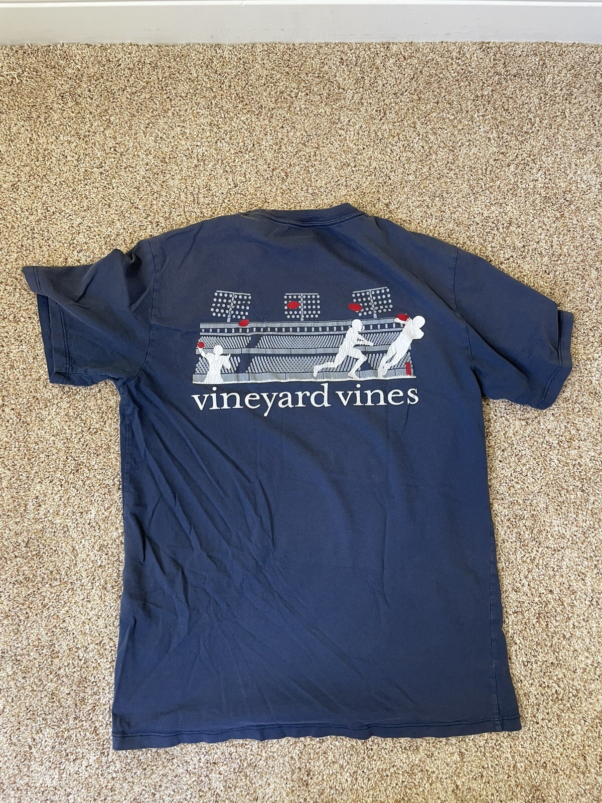 Vineyard Vines Football TShirt Football Graphic Tee Mens XS HAS FLAW