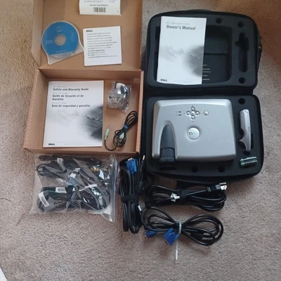 Dell 3200MP DLP Portable Front Projector w/ Carry Case, Remote & Extra Bulb! - Image 1 of 4