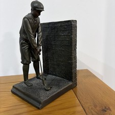 Vintage collectible bronze-effect resin male golfer figurine trophy bookend(T25)