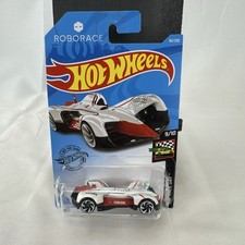 Hot Wheels 1:64 Roborace Robocar White HW Race Day Race Car Diecast 161/250