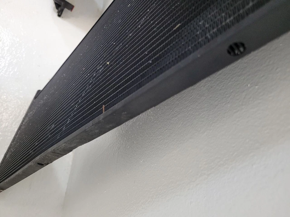 GMC SIERRA 1500 2014 2015 2016 2017 2018 PICKUP AC condensador Foto 4 de 4