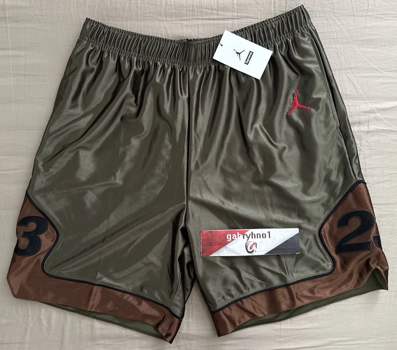 Short d'échauffement Supreme x Jordan HF3054 395 marron olive homme taille XL
