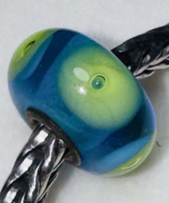 Bracelet Charm Authentic Trollbead Caribbean 61192 Retired Glass Sterling