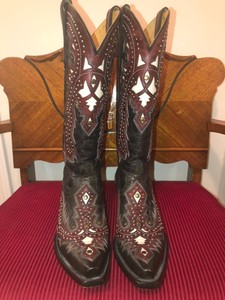 womens studded cowboy boots