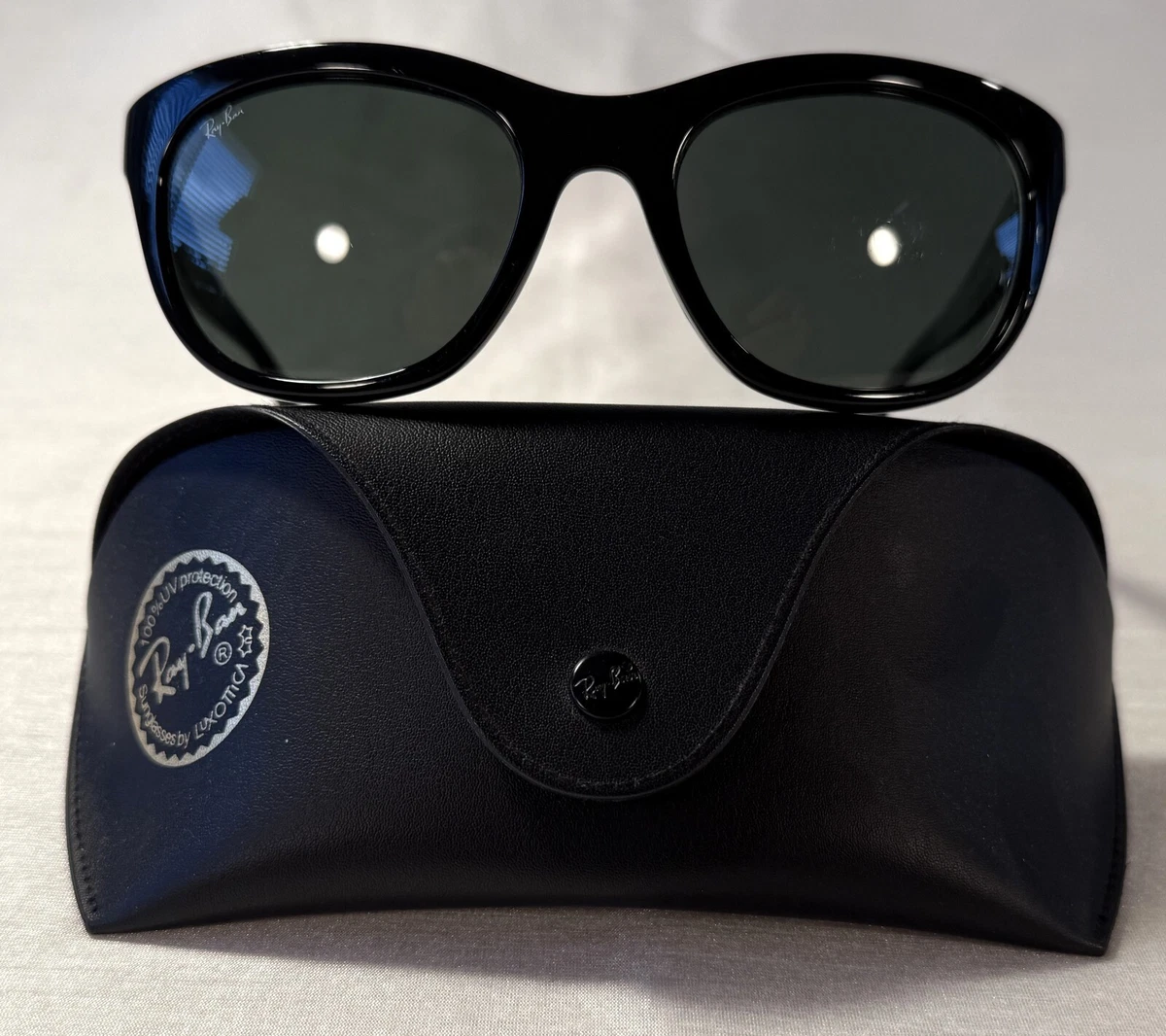 Ray-Ban RB4216 601/71 Sunglasses Ray-Ban Highstreet Square Sunglasses Shiny Black Frame Light  main image 4