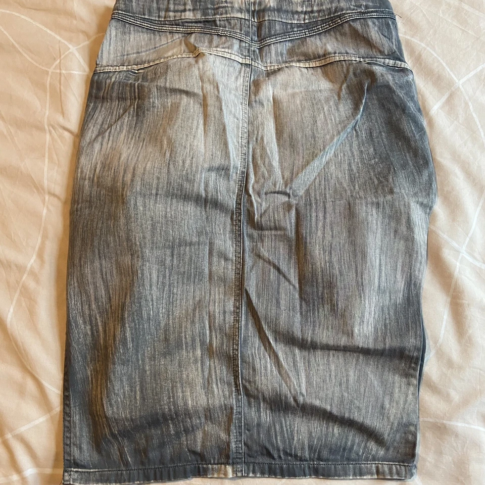 Vintage Diesel Y2K Faux Acid Wash Distressed Skirt - Size W26 RARE — 第 3/4 张图片