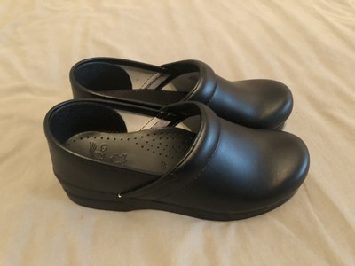 dansko clogs price