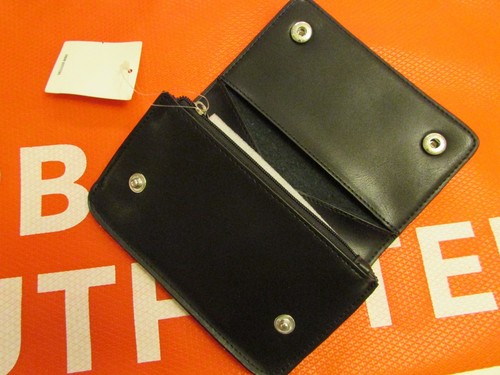 Nueva con etiquetas Urban Outfitters Black Monica Snap Wallet/Black - Imagen 5 de 12