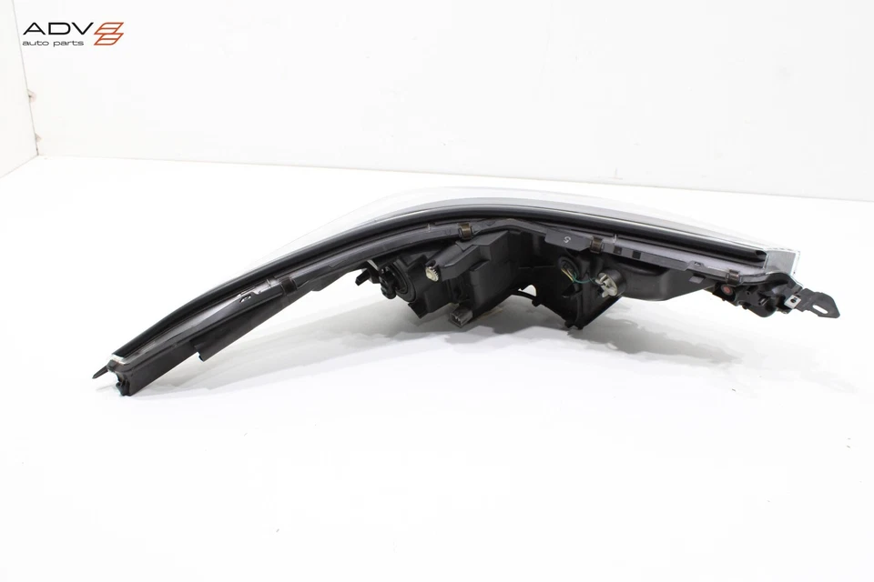 2018–2022 TOYOTA C-HR ПЕРЕДНЯЯ ЛЕВАЯ ФАРА СО СТОРОНЫ ВОДИТЕЛЯ ОТ ОРИГИНАЛЬНОГО ПРОИЗВОДИТЕЛЯ - Изображение 4 из 4