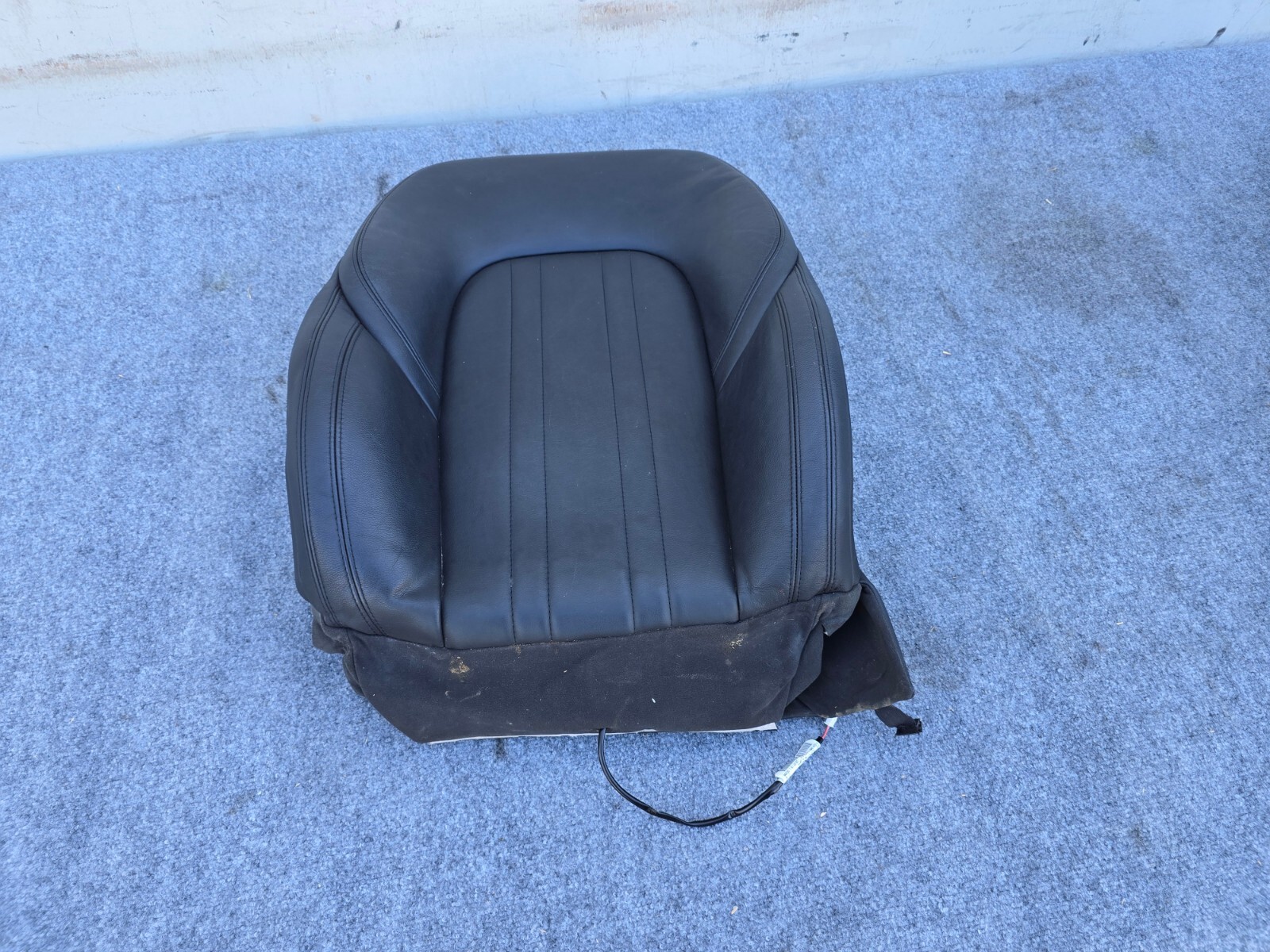 RIGHT FRONT SEAT UPPER LEATHER CUSHION OEM 14-19 MASERATI GHIBLI S QUATTROPORTE