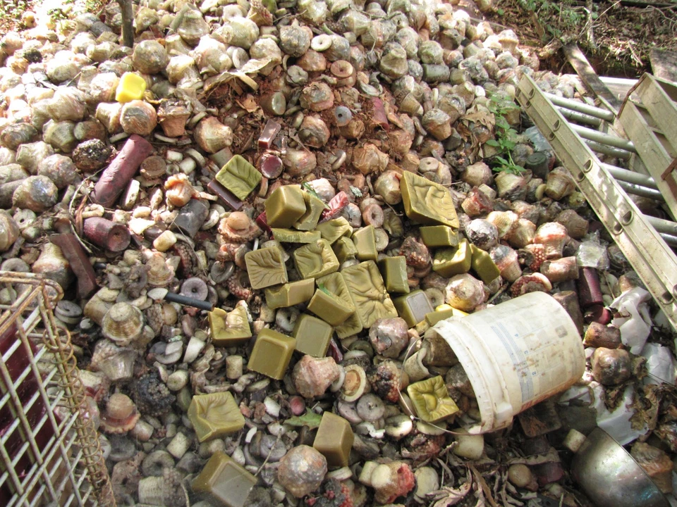 30lb Paraffin Wax pieces & parts Recycle to make Candles Wood sealing Dipping - Image 3 of 3