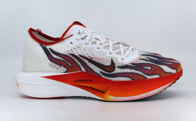 Nike ZoomX Vaporfly Next% 3 FK PRM Laufschuhe UK 8,5 weiß rot HQ3504-100