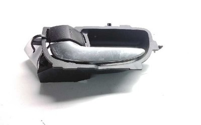 692060D270 FRONT LEFT INTERIOR HANDLE / 2345397 FOR TOYOTA AURIS HYBRID