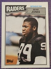 1987 Topps #222 Sean Jones Rookie Football card Los Angeles Raiders!. rookie card picture