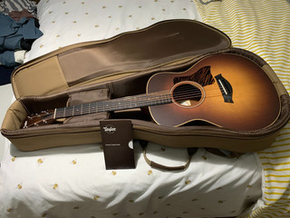 Taylor GS Mini e Rosewood Sunburst Electro Acoustic Guitar