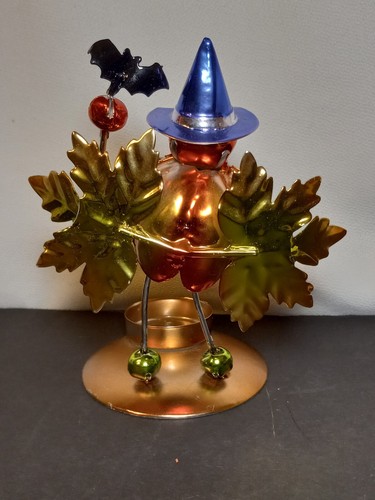 HALLOWEEN WITCH Figurine Metal Candle Holder Pumpkin Bat Decor tea light RARE - Picture 2 of 12