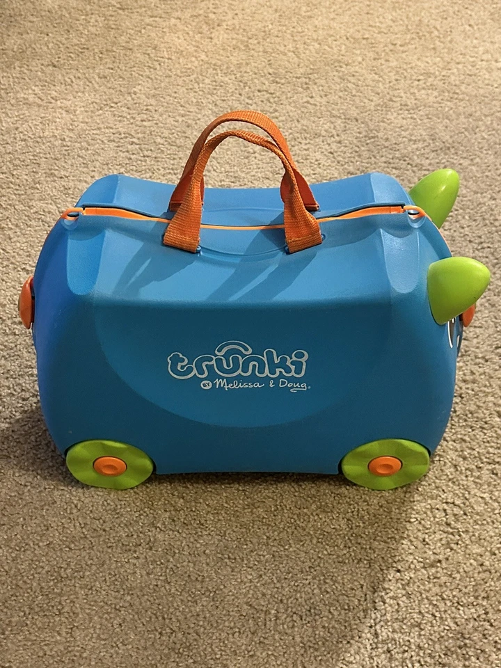 Maleta Trunki Melissa & Doug para niños con ruedas azul verde Terrance Foto 3 de 4