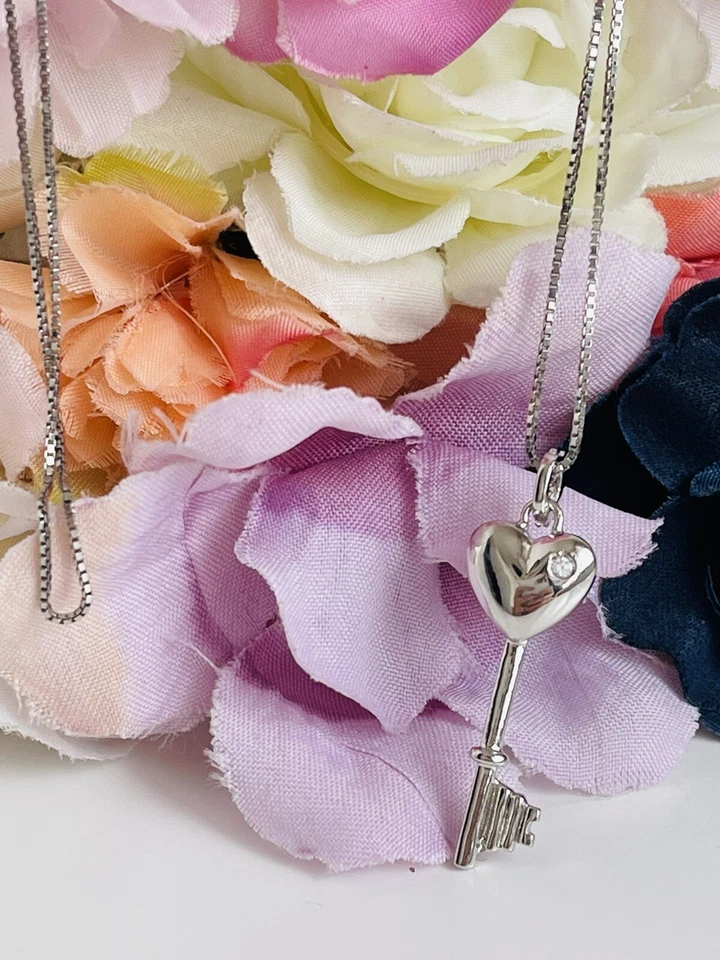 Collana In Argento Cuore Chiave - Immagine 3 di 4