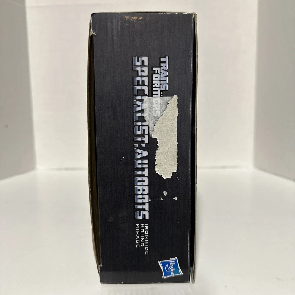 Transformers Generations Specialist Autobots Ironhide Hound Mirage Rare HTF Set - Image 4 of 4