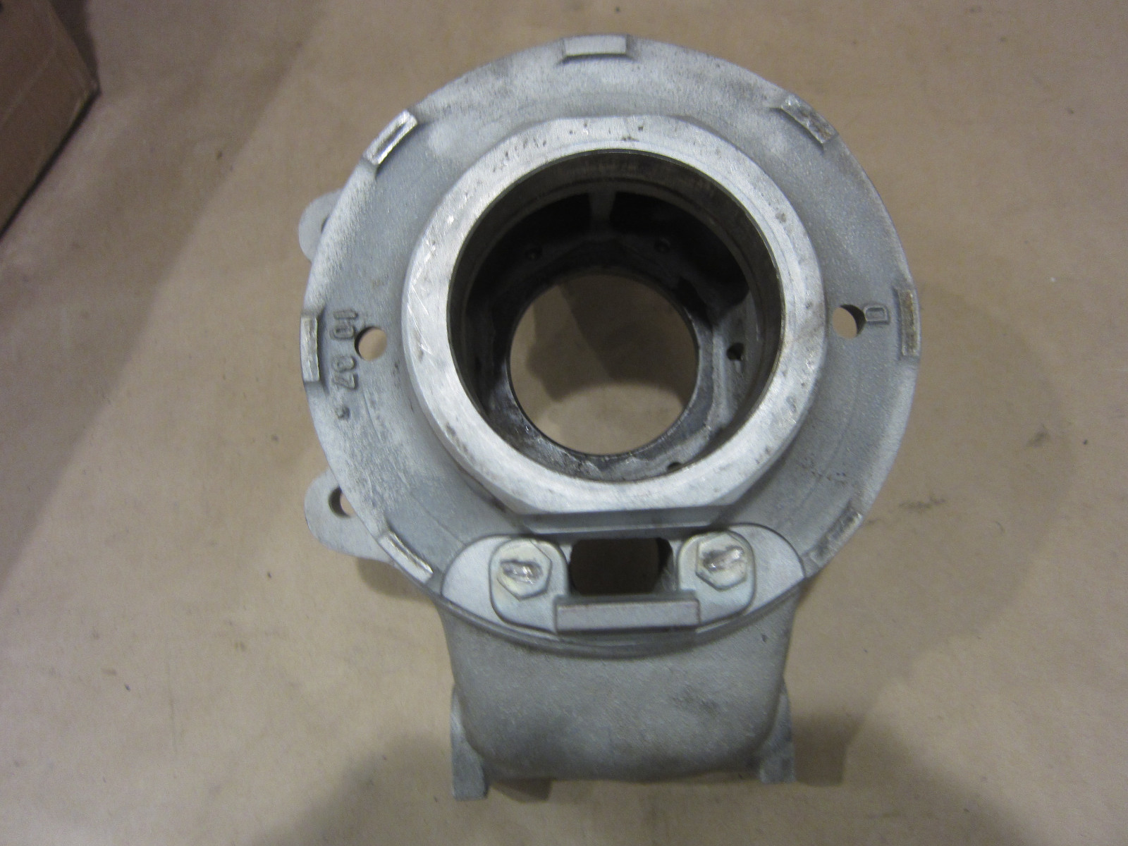 Ferrari Mondial t - RH Rear Wheel Hub Holder - P/N 151238