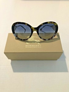 green tortoise shell sunglasses