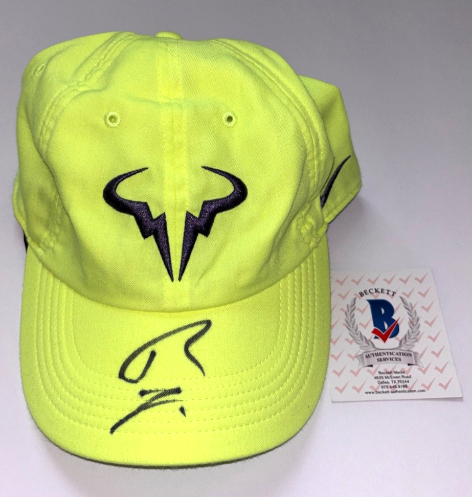 RAFAEL NADAL SIGNED OFFICIAL TENNIS NIKE BULL LOGO HAT CAP RAFA